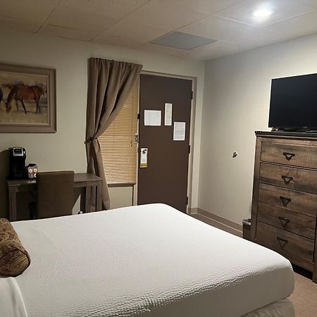 The Stables Inn & Suites Salem Esterno foto